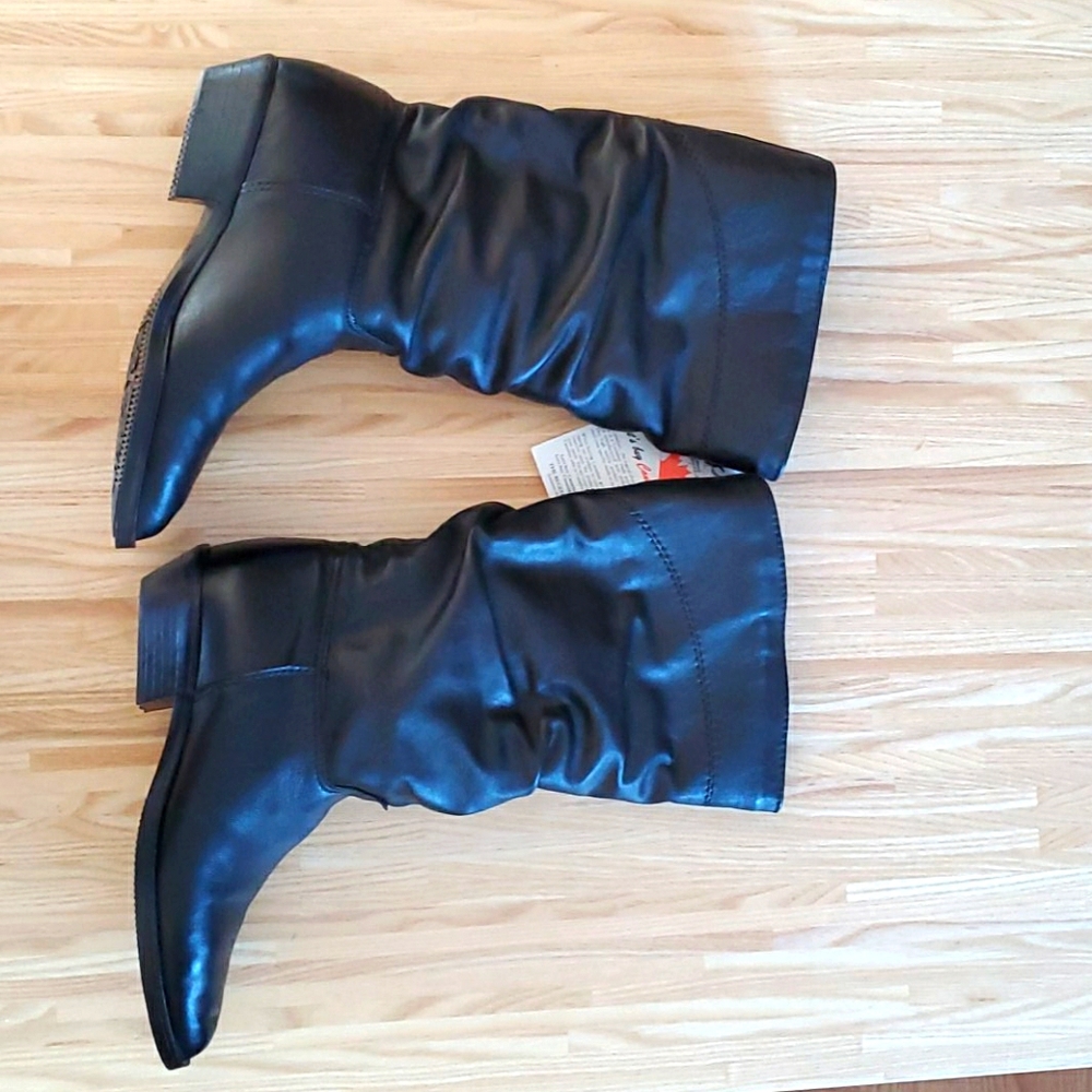 Ladies leather lined boots